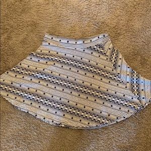 Mini skirt black and white